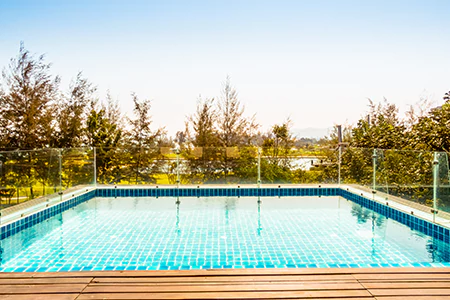 Cost of Glass Pool Fence Repair in Greenacres, FL